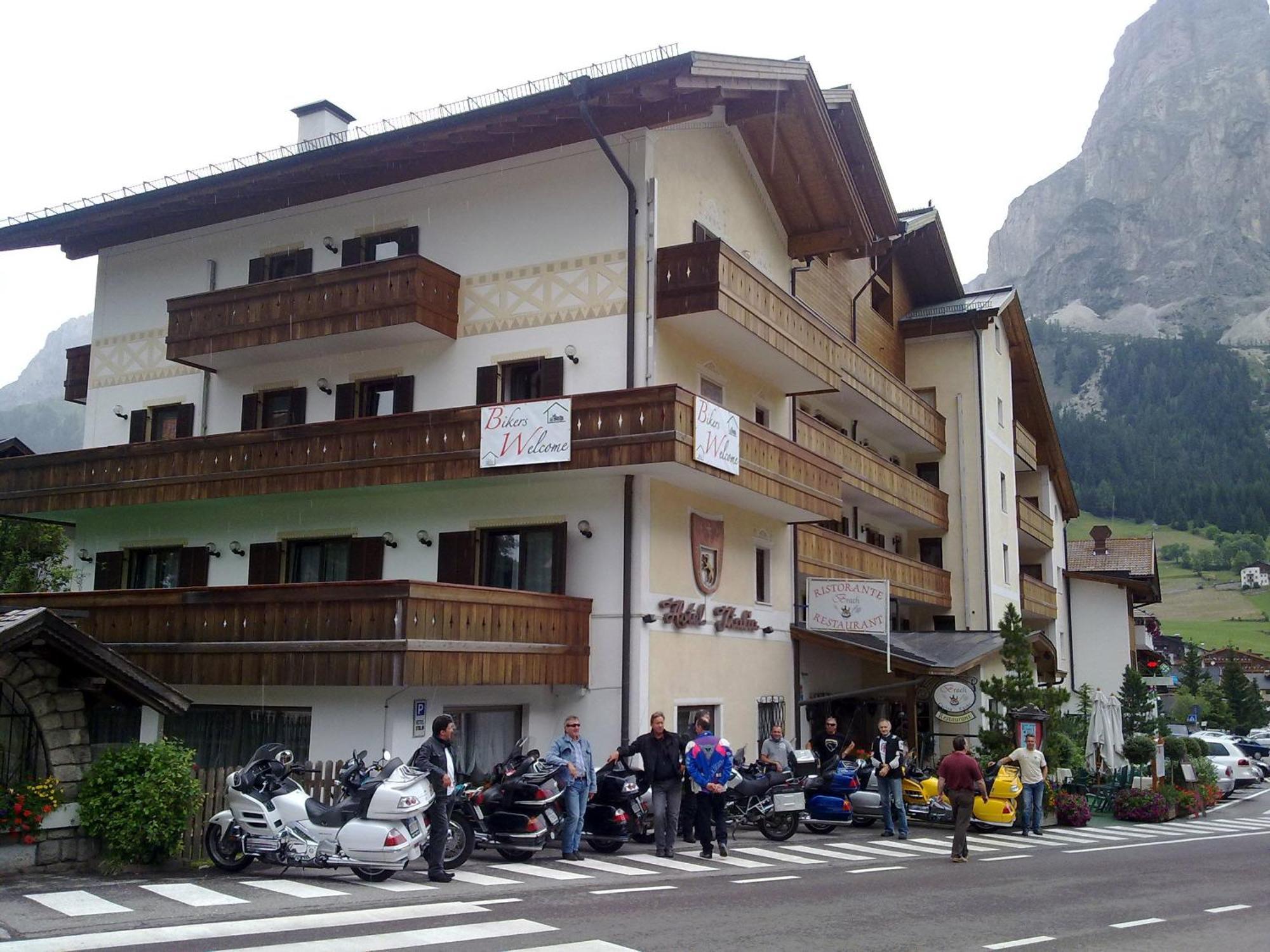 Hotel Italia Corvara In Badia Exterior foto