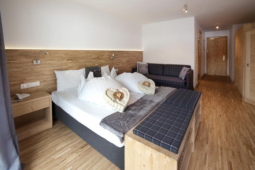 Hotel Italia Corvara In Badia Habitación foto