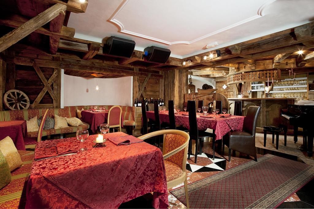 Hotel Italia Corvara In Badia Exterior foto